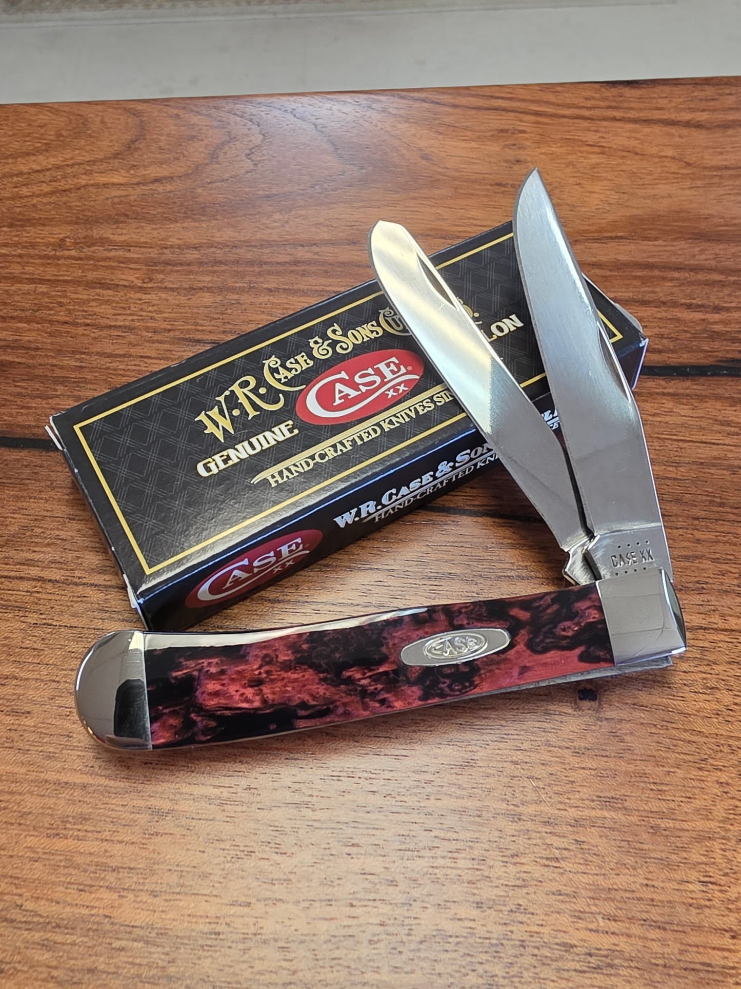 CASE XX CORELON BLACK LAVA TRAPPER