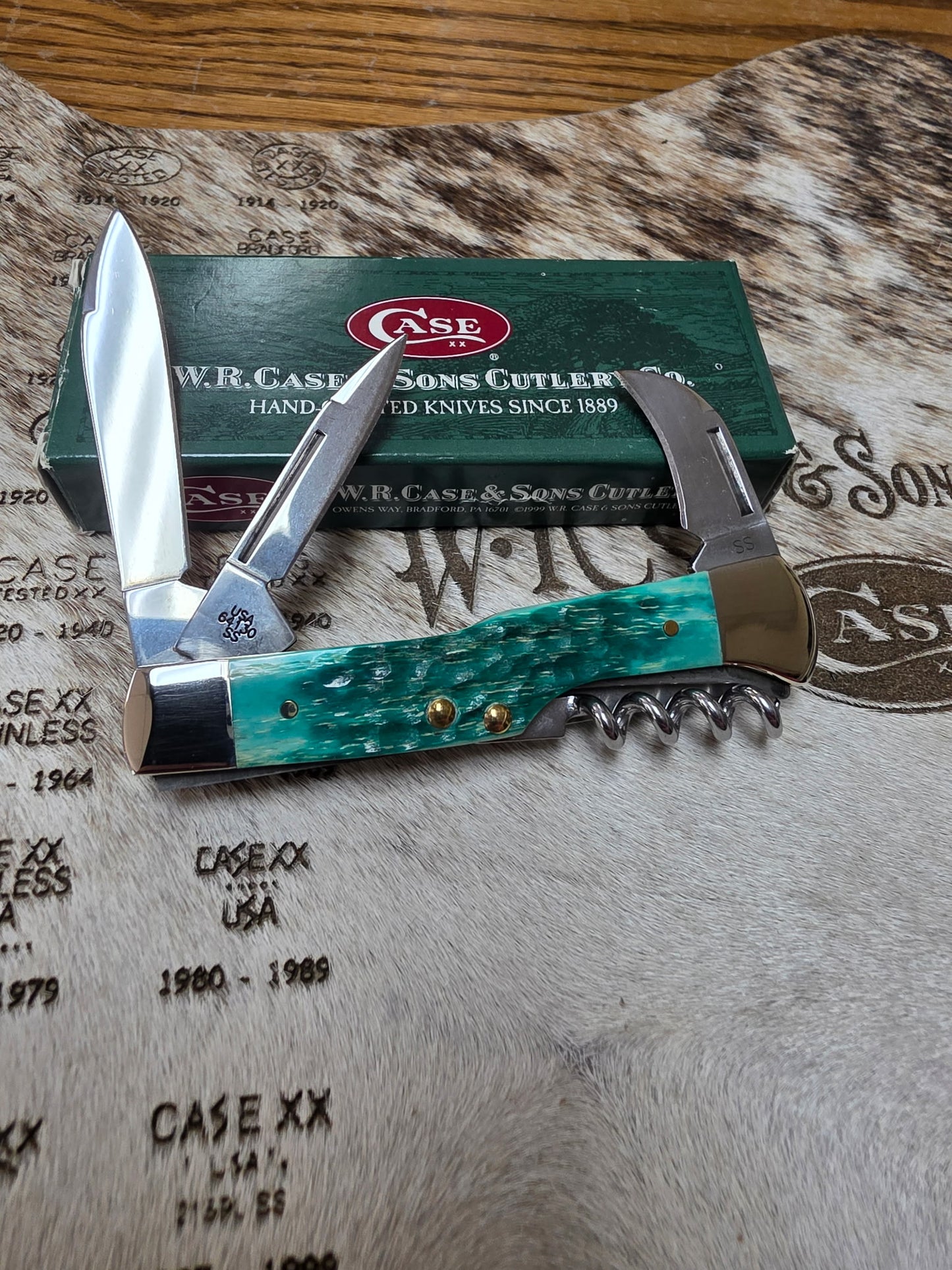 Case Bartender JADE 2003