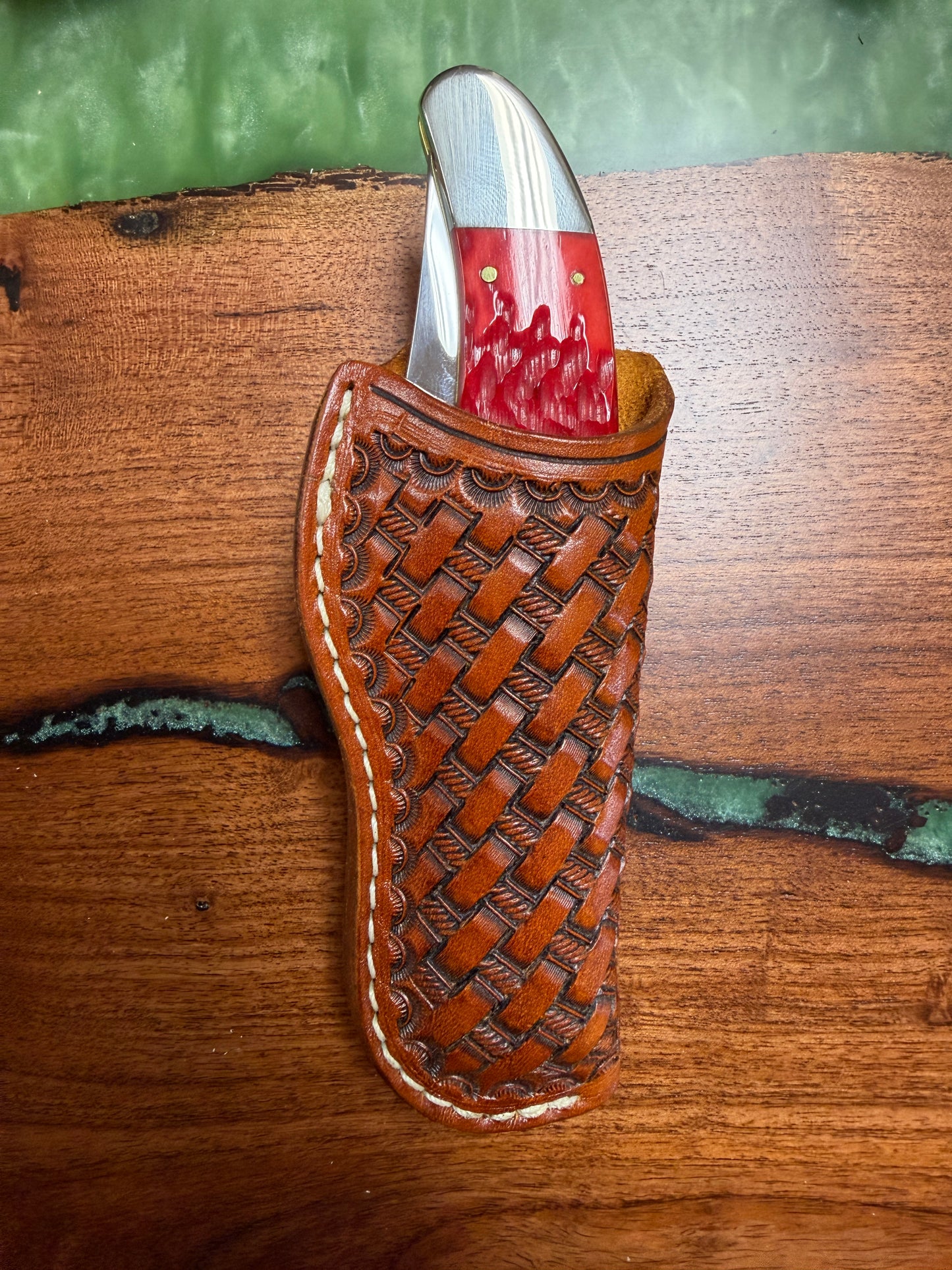 #28 Handmade Vertical Carry Leather Sheath - Fits Folding Hunter