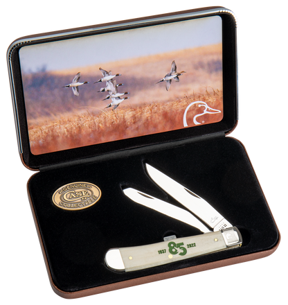 Ducks Unlimited 85th Anniversary Trapper Set